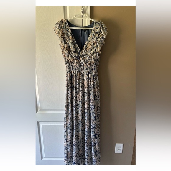 1. State Floral V-Neck Maxi Jumpsuit Navy and Peach. - Picture 9 of 9